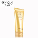 Pure Pearls Extract Essence Facial Cleanser