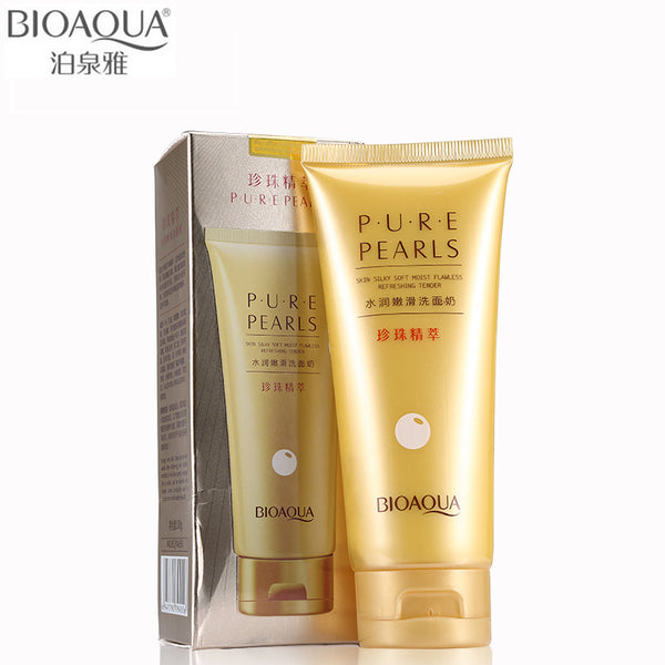 Pure Pearls Extract Essence Facial Cleanser